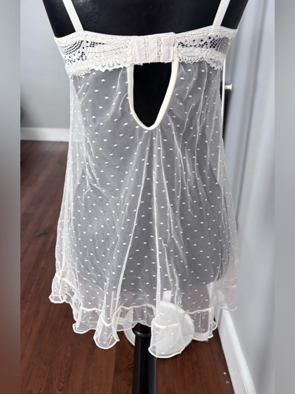 JESSICA SIMPSON Intimates - Picture 11 of 13